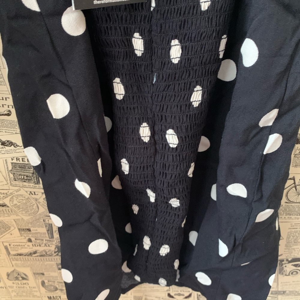 Sam dress polka dot black white reformation 4 - Picture 9 of 11